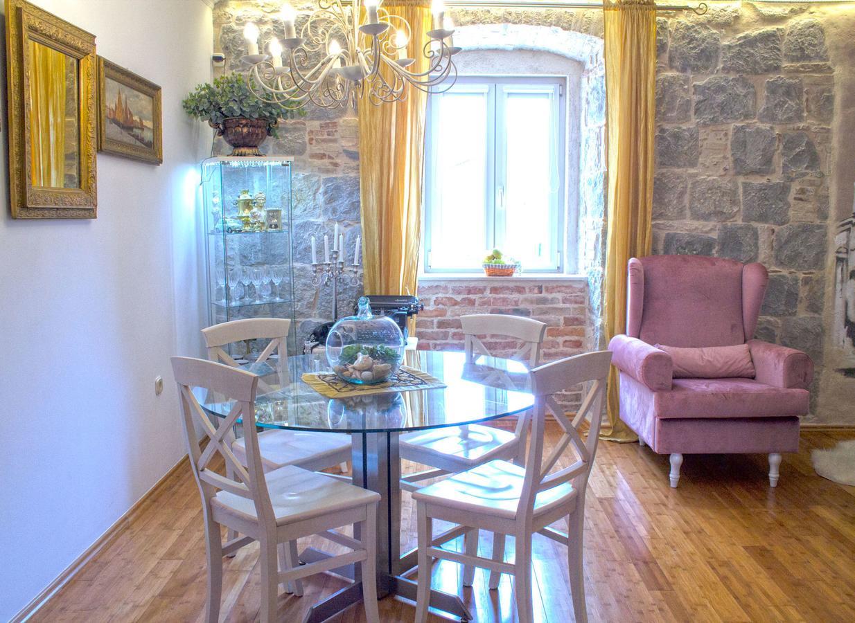 Split Theatre Apartments Luaran gambar